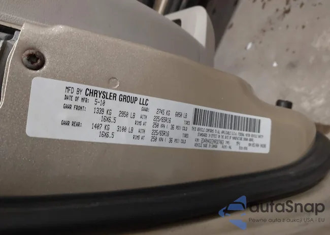 2D4RN4DE2AR327063: 43805243