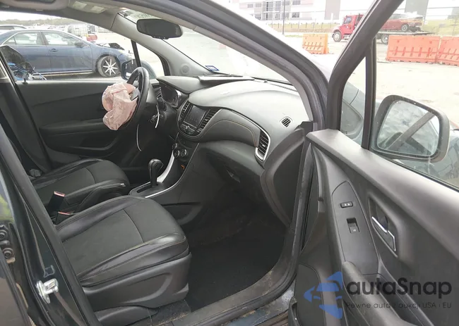 KL7CJPSB4MB355164: 43805282