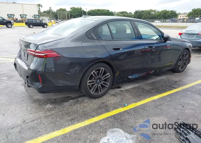 WBA43FJ07SCU69871: 43805298