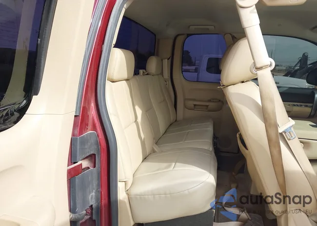 1GCRCSE03DZ337718: 43805313