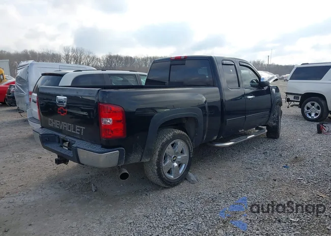 1GCSKSE39AZ296392: 43805391