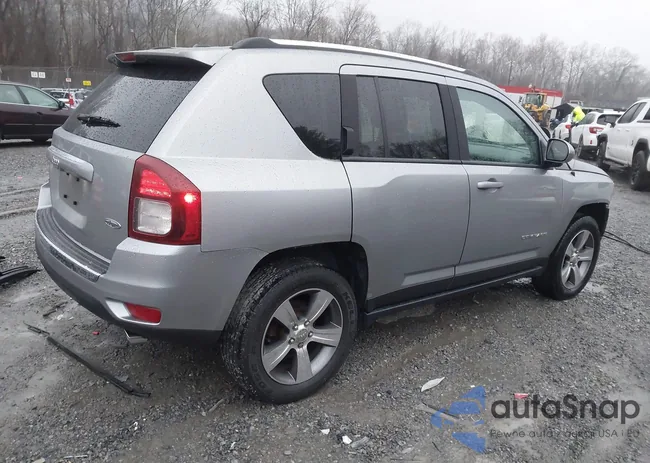 1C4NJDEB0GD729638: 43805406