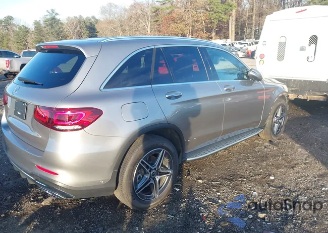 W1N0G8DB4MF972217: 43805429