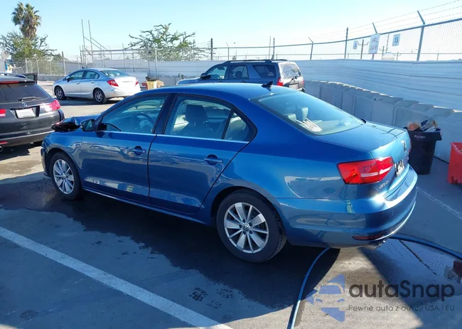 3VWLA7AJ3FM255643: 43805501