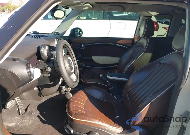 WMWMM3C57ATP94538: 43804671