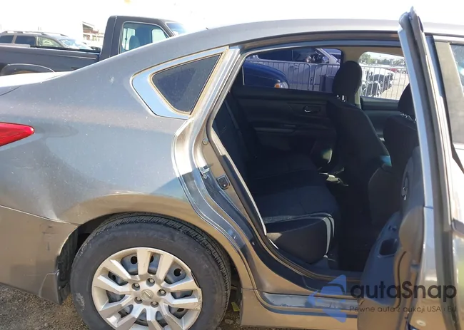 1N4AL3AP0GN372031: 43804846