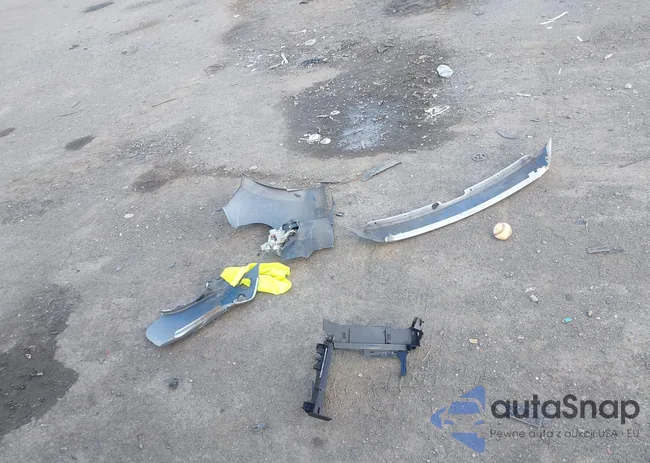 3MZBN1L34JM190824: 43806003