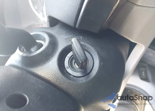 1HGCP2F4XAA129665: 43806047