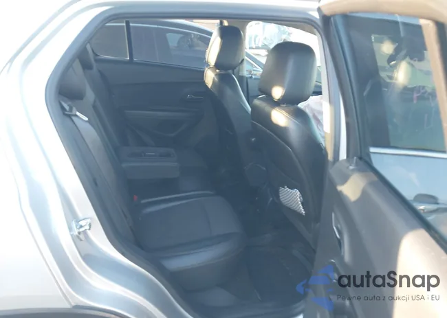 KL7CJLSB0KB963074: 43806146