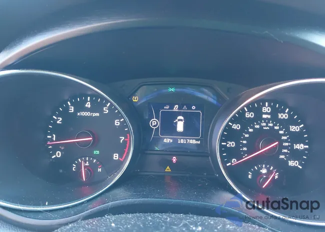 KNDMB5C17J6400584: 43806269