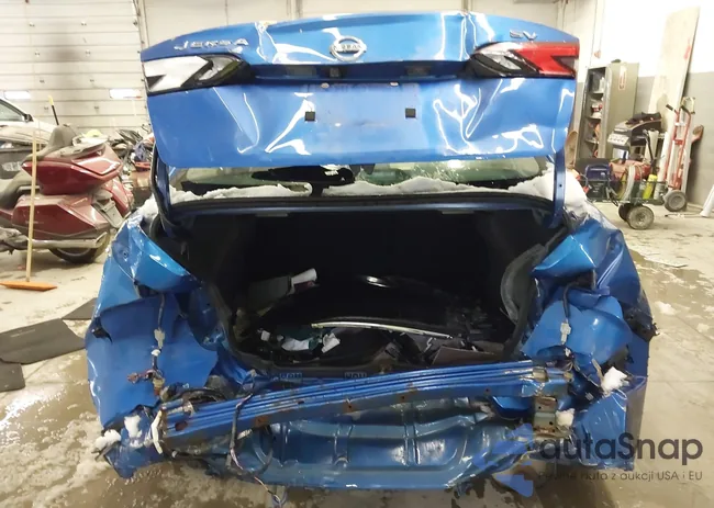 3N1CN8EV3ML876137: 43806330