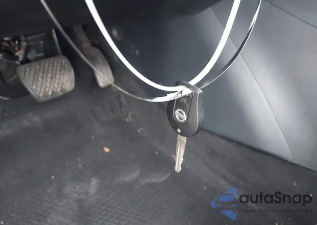 3N1AB7AP2EY326322: 43806363