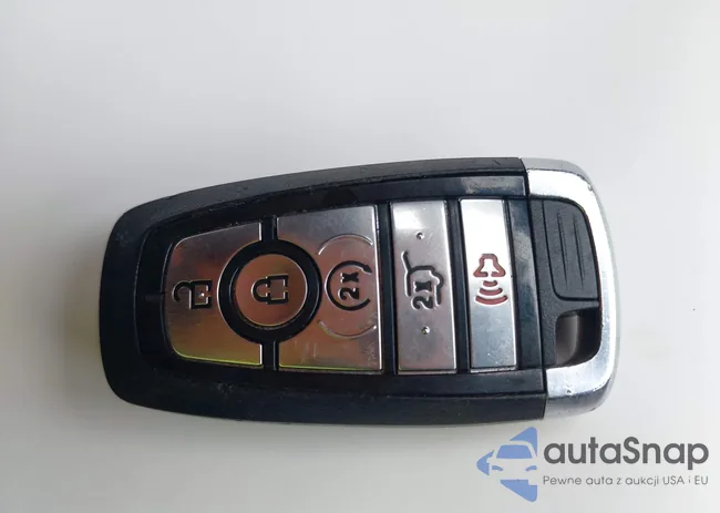 1FMCU0GN6RUB06800: 43806387