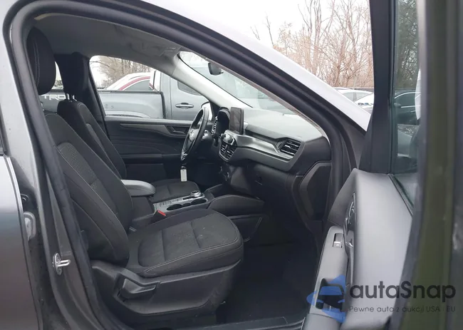 1FMCU0GN6RUB06800: 43806387