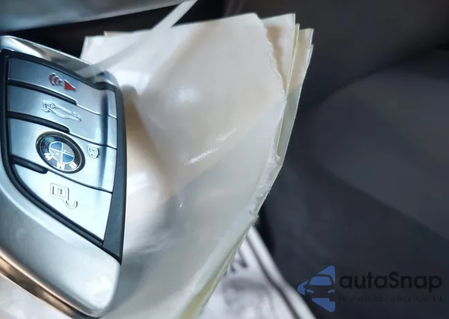 WBAJE5C53JWA97879: 43806444