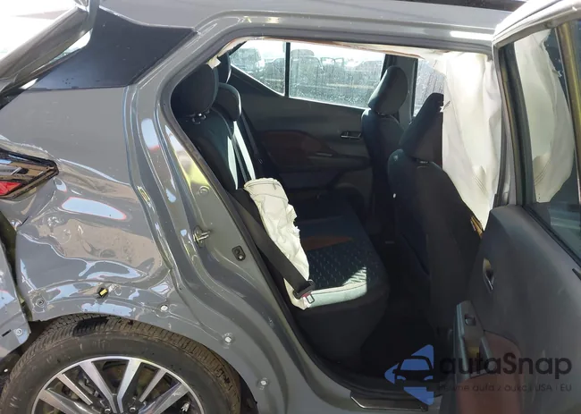 3N1CP5DV0ML493847: 43806536