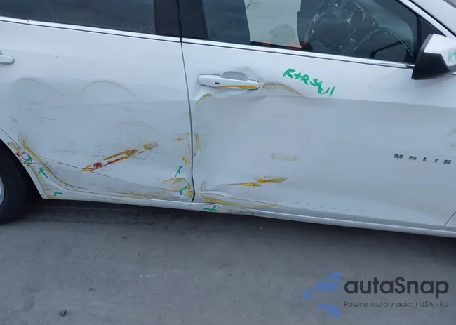 1G1ZD5ST1RF226809: 43805556