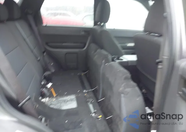 1FMCU9D70CKA19486: 43805632