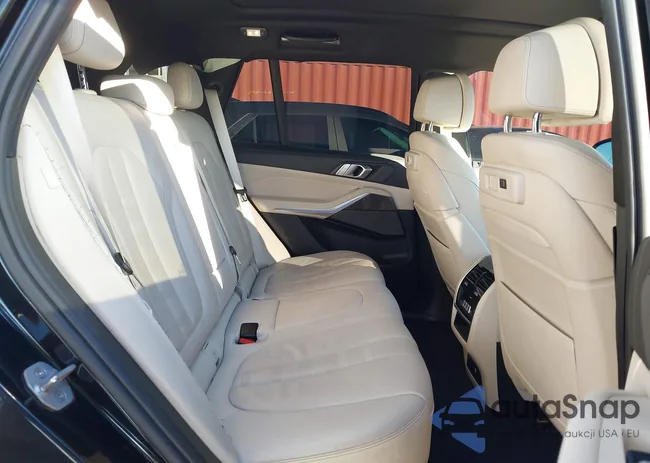 5UXJU4C09L9C05300: 43805689