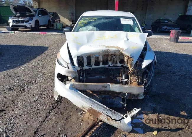 1C4PJLAB4HW603426: 43805761