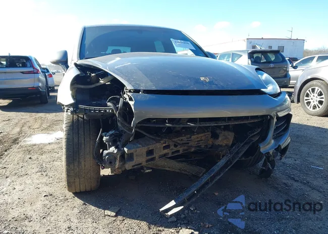 WP1AA2A25JKA00173: 43805850