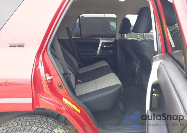 JTEMU5JR2P6195490: 43806953