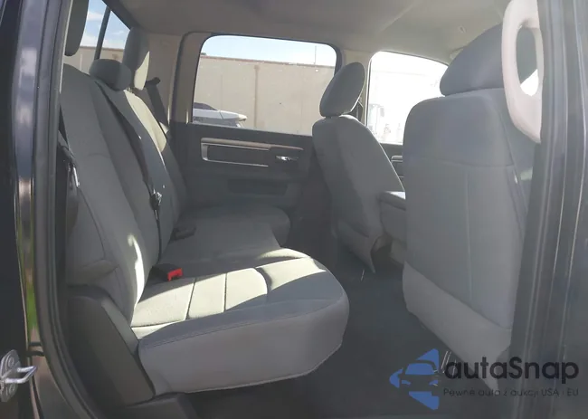 1C6RR7LT8HS785922: 43806995