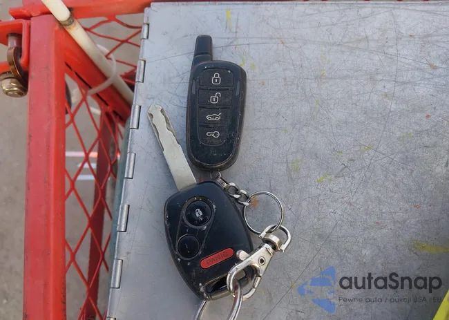 5FPYK1F28CB001132: 43807232