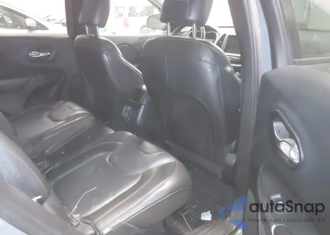 1C4PJMBS6FW660177: 43807238