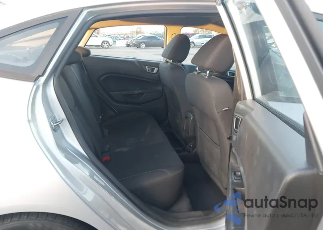 3FADP4BJ6FM152869: 43807345