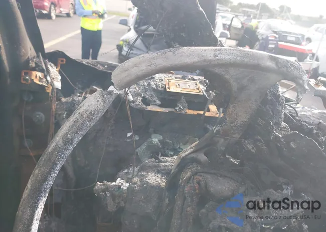 1FMJK1KT6LEA10787: 43807408