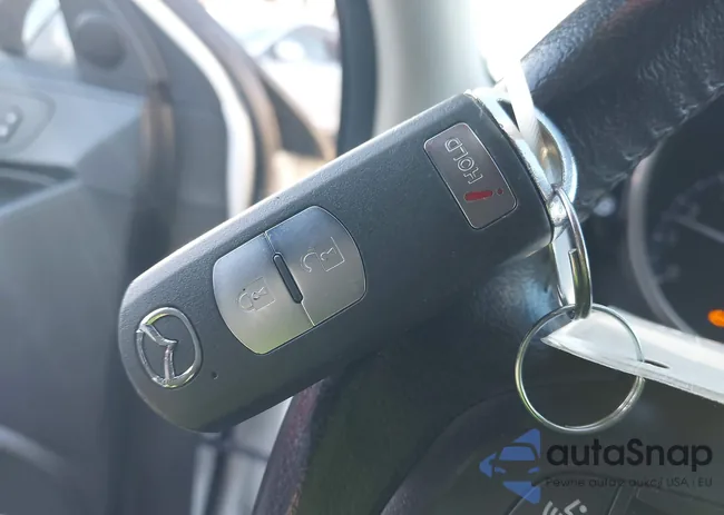 JM1BL1MP9D1745827: 43807414