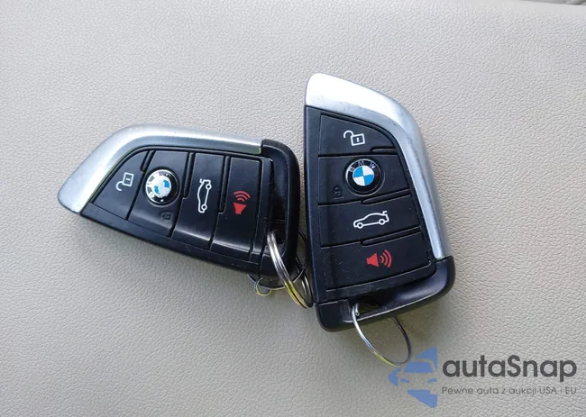 5UXTR9C57KLD93027: 43807437