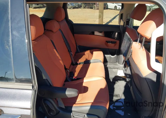 KNDNE5H3XP6279774: 43806596