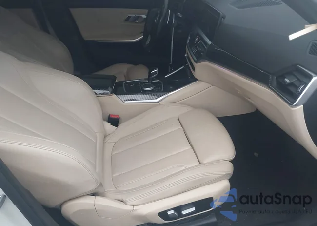 3MW5R1J0XM8C05723: 43806688