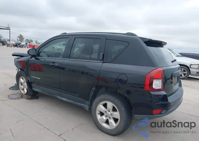 1C4NJCBAXED660685: 43806767