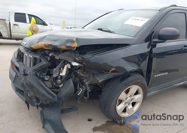 1C4NJCBAXED660685: 43806767