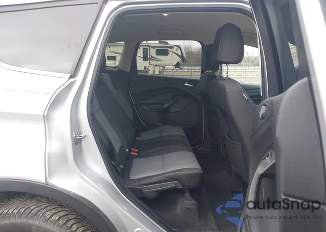 1FMCU0GD1HUD39067: 43806798