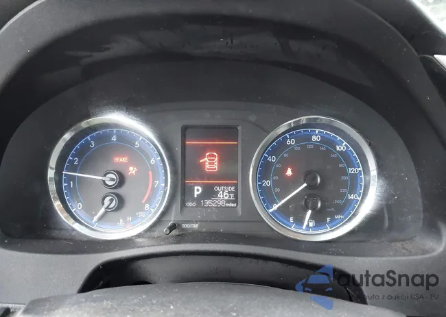 2T1BURHE4JC070464: 43806805