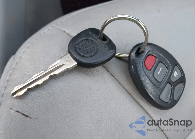 1G4HD57277U116600: 43806827