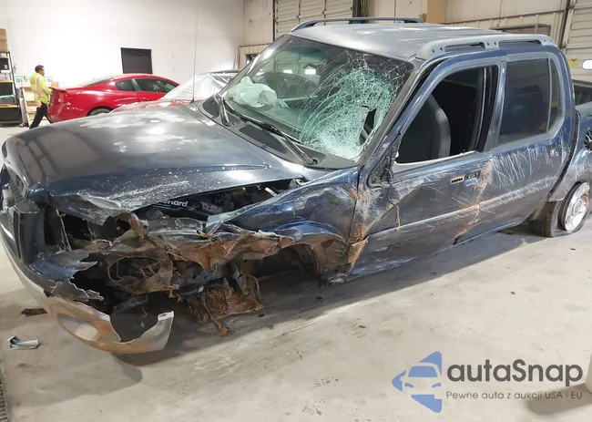 1FMZU67E22UD40564: 43806850