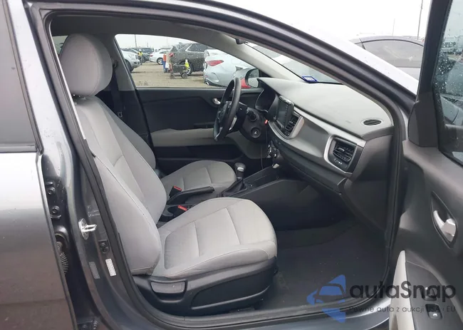 3KPA24AD7LE333976: 43806880