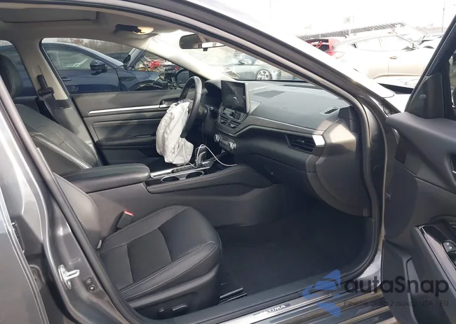 1N4BL4EW0PN414516: 43807983