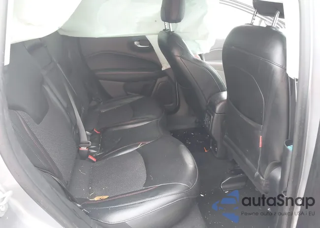 3C4NJDDB8KT671153: 43808046