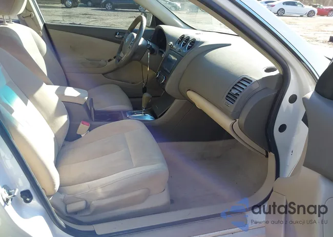 1N4AL2AP8CC115621: 43808143