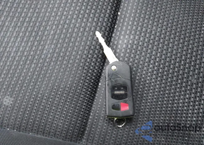 JM1BL1UG7C1555877: 43808152