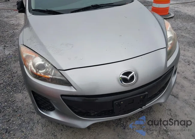 JM1BL1UG7C1555877: 43808152