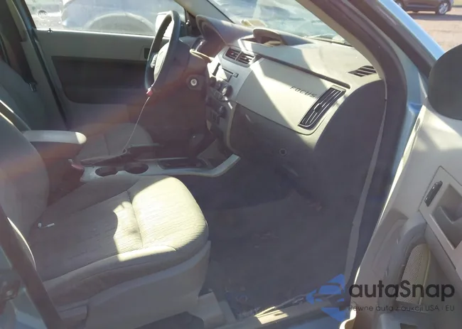 1FAHP35N38W205573: 43808163