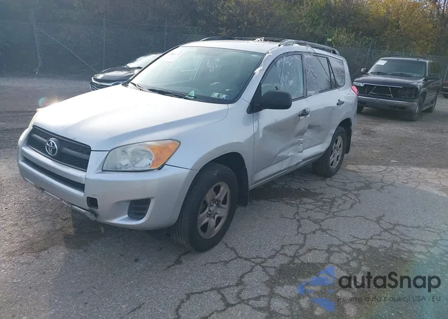 2T3BF4DV7BW140081: 43808176