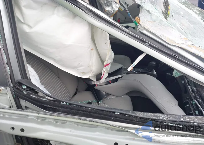 4T1G11AKXPU740171: 43808299